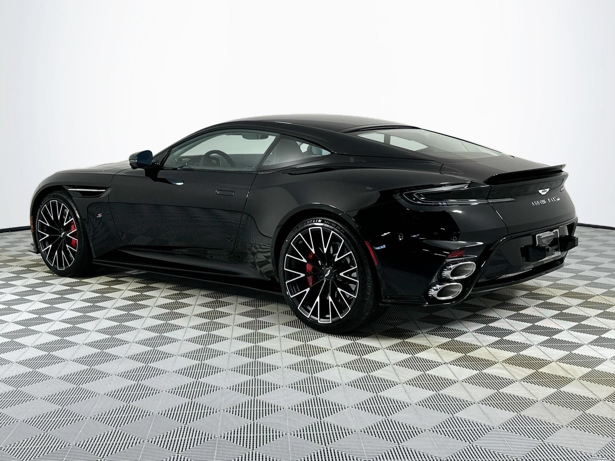 New 2026 Aston Martin DB12 Coupe RWD image 7