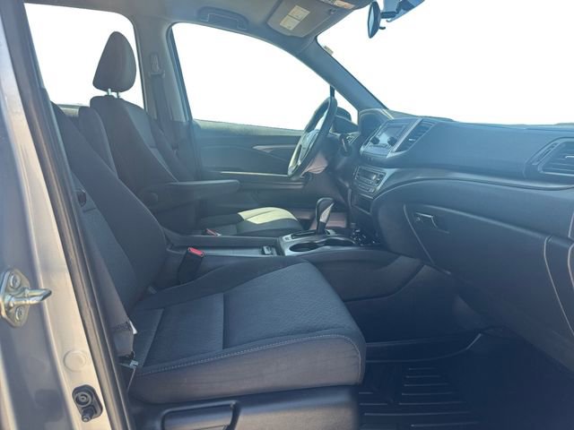 Used 2019 Honda Ridgeline Sport image 15