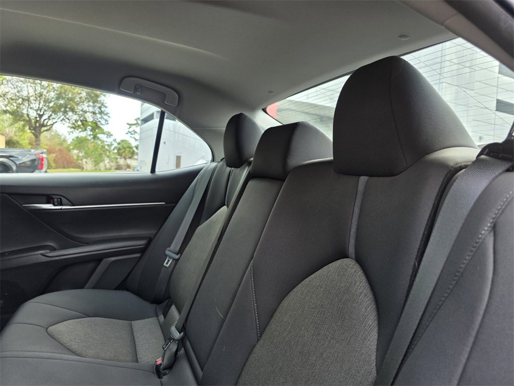 Used 2024 Toyota Camry LE image 20