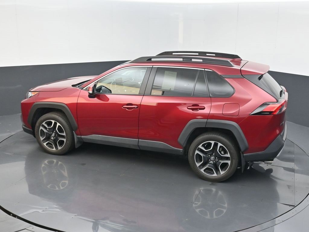 Used 2019 Toyota RAV4 Adventure image 11