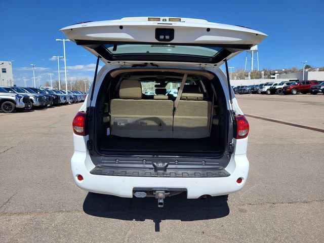 Used 2018 Toyota Sequoia SR5 w/ Premium Package image 28