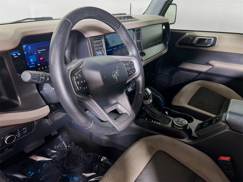 Used 2022 Ford Bronco Wildtrak image 10