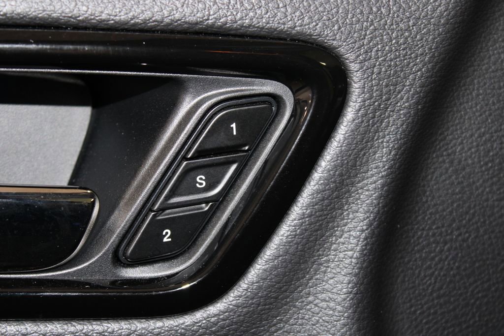 Used 2025 Dodge Durango R/T image 43