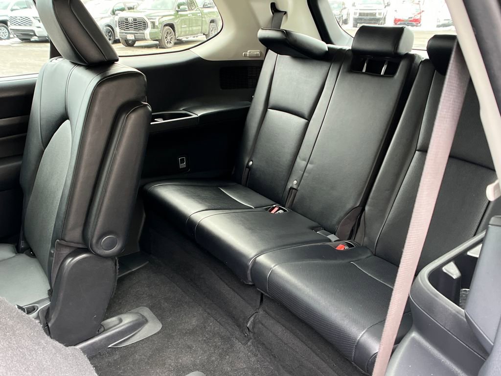 Used 2025 Toyota Grand Highlander AWD image 22