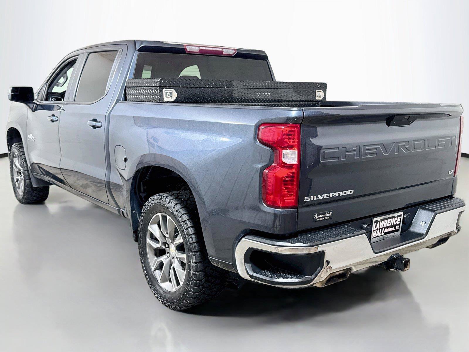 Used 2021 Chevrolet Silverado 1500 LT w/ Z71 Off-Road Package AWD/4WD image 6