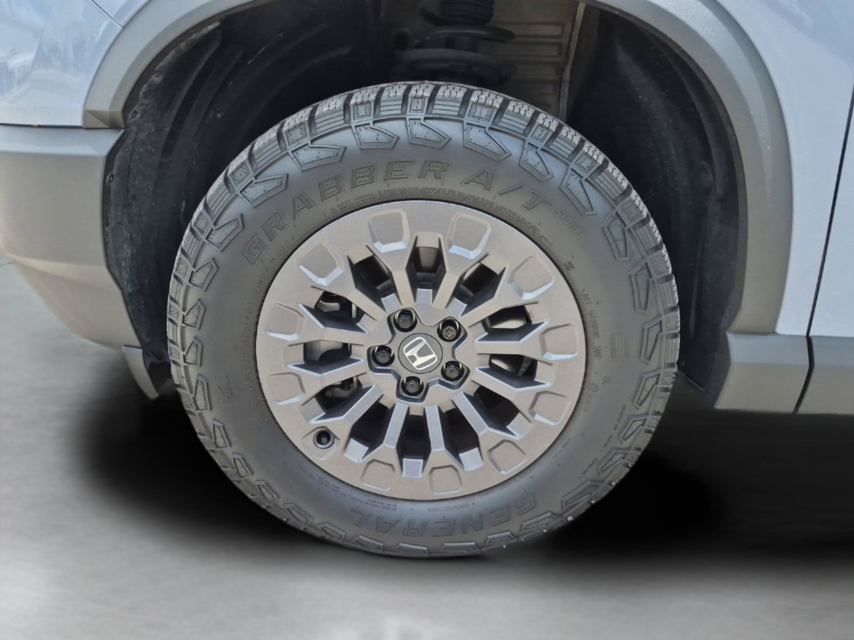 Certified 2026 Honda Passport TrailSport image 33