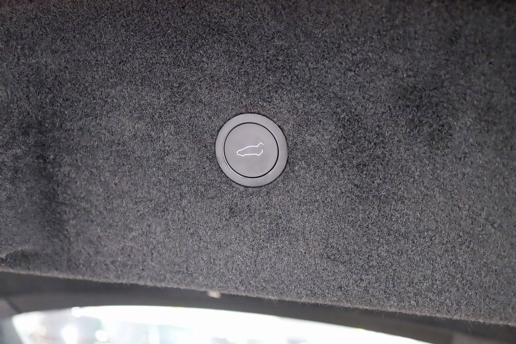 Used 2025 Tesla Model S Plaid image 41