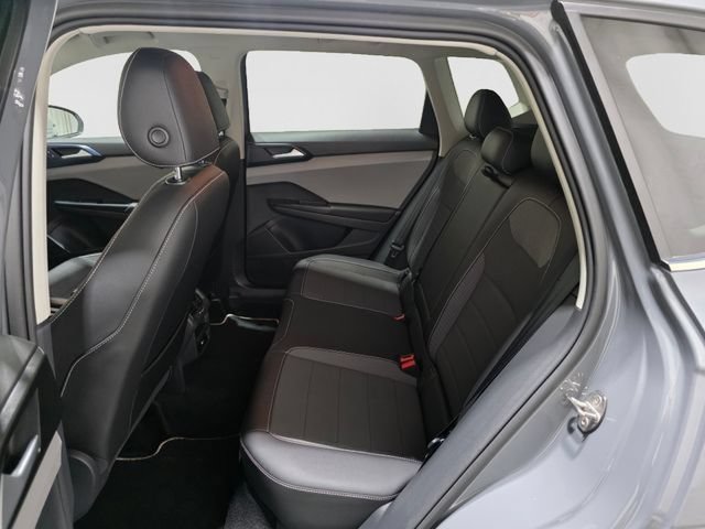 Used 2022 Volkswagen Taos SE AWD/4WD image 28