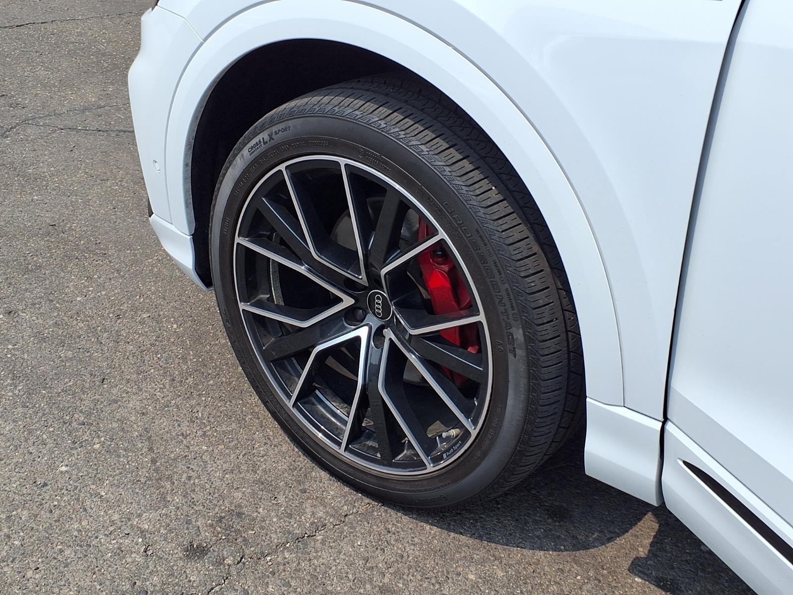Used 2023 Audi Q8 Premium Plus AWD/4WD image 25