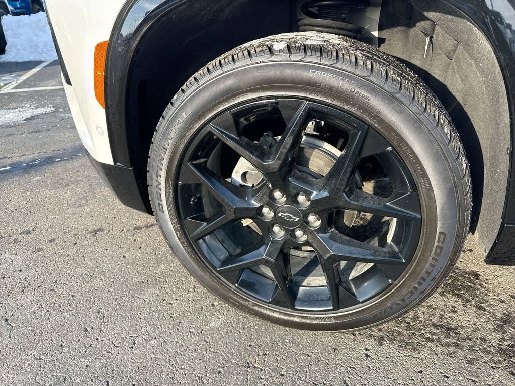 Used 2024 Chevrolet Traverse RS w/ LPO, Floor Liner Package image 10