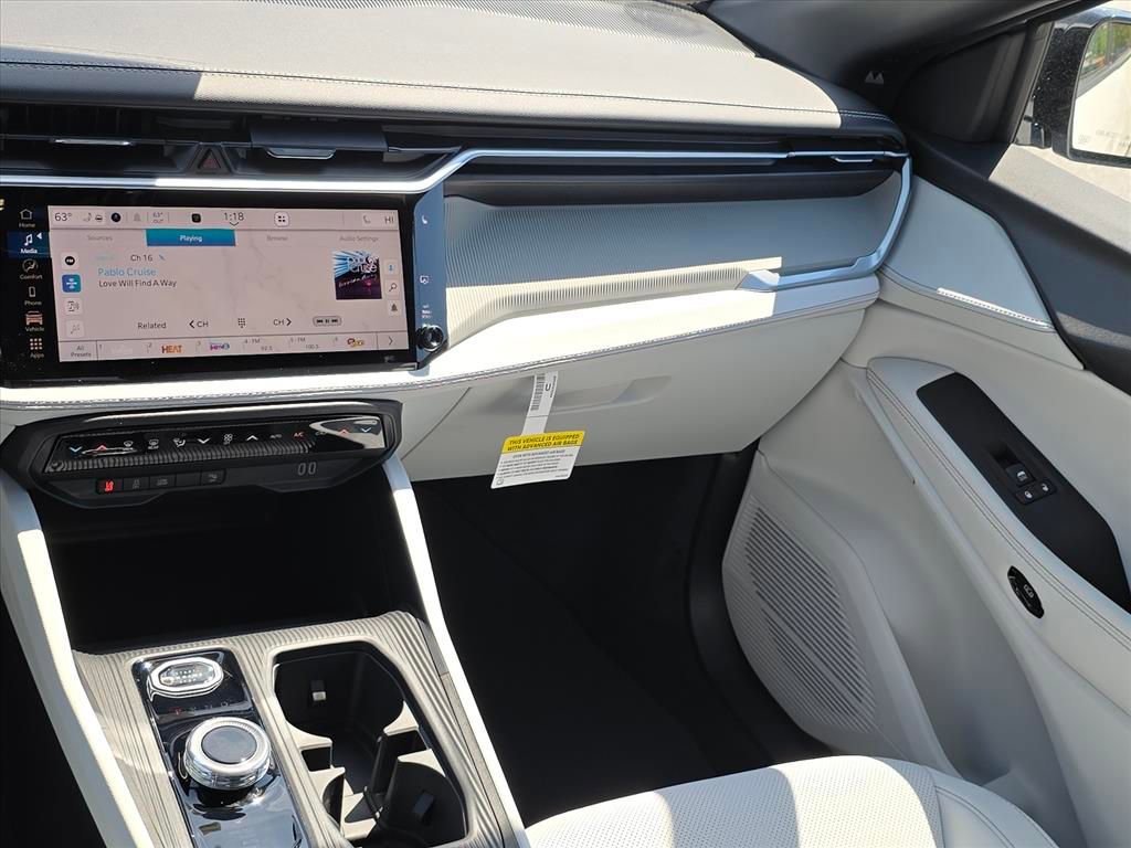 New 2026 Jeep Cherokee Limited image 7