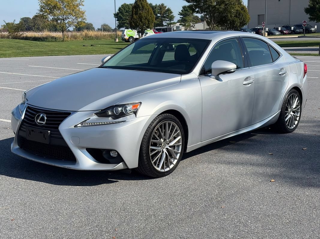 Used 2016 Lexus IS 300 AWD w/ Navigation System Package image 3