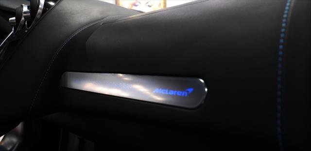 Used 2022 McLaren GT RWD image 28