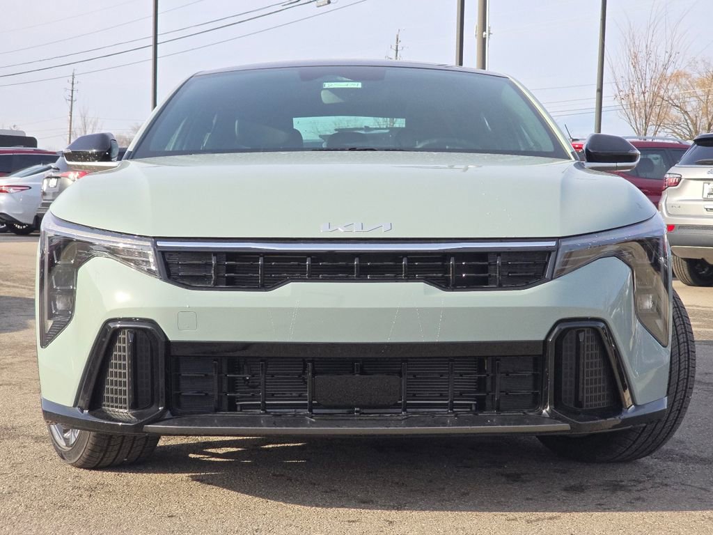 New 2025 Kia K4 GT-Line image 11