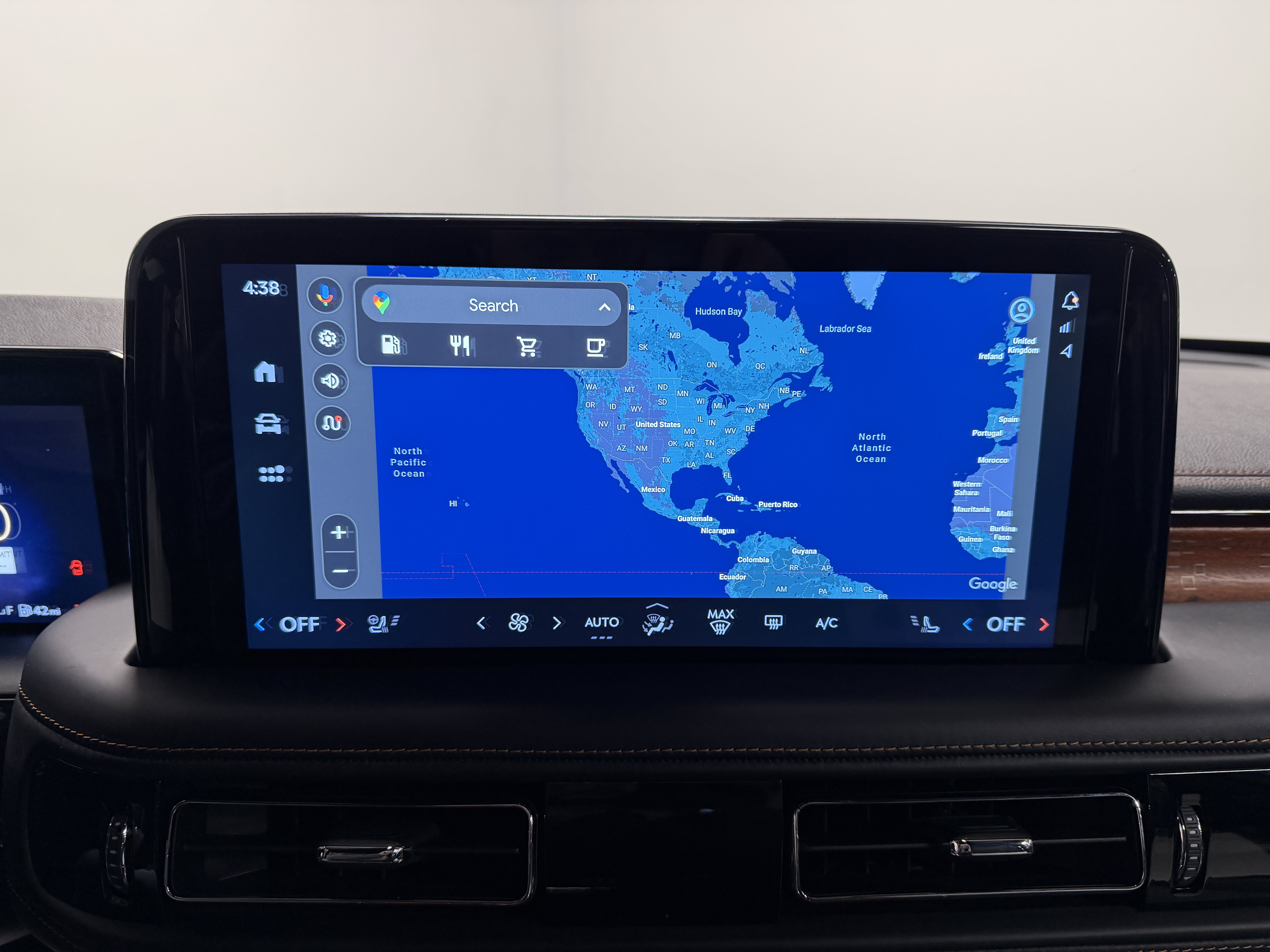 Used 2025 Lincoln Aviator Black Label w/ Black Label Special Edition AWD/4WD image 8