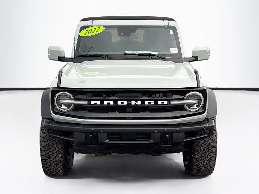 Used 2022 Ford Bronco Outer Banks w/ Sasquatch Package AWD/4WD image 2
