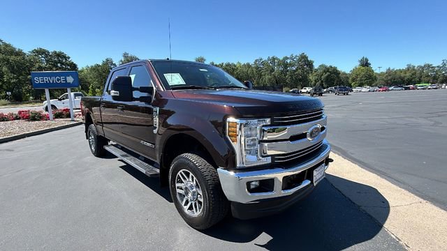 Used 2018 Ford F350 Lariat w/ Camper Package AWD/4WD image 2