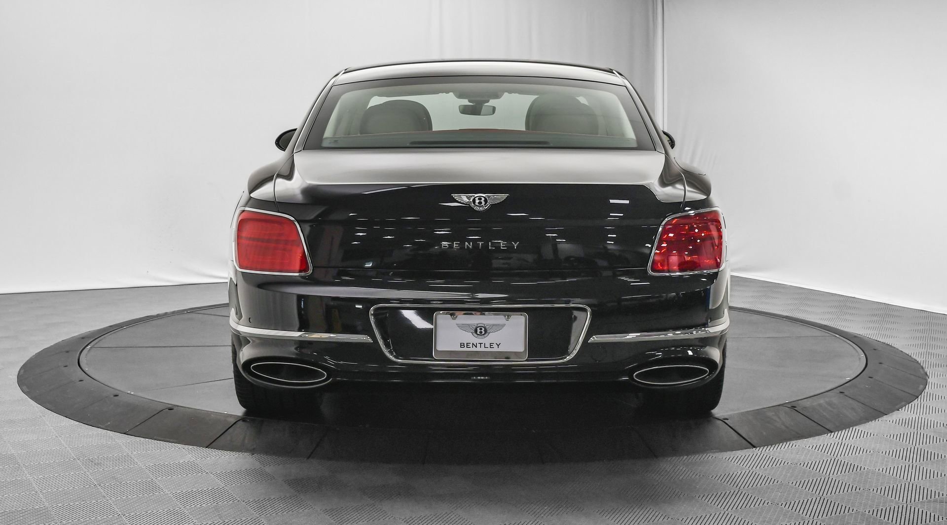 New 2026 Bentley Flying Spur Plug-In Hybrid image 10