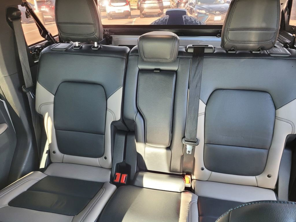 Used 2023 Ford Bronco Wildtrak AWD/4WD image 11