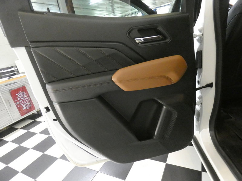Used 2023 GMC Canyon AT4 w/ AT4 Premium Package AWD/4WD image 36