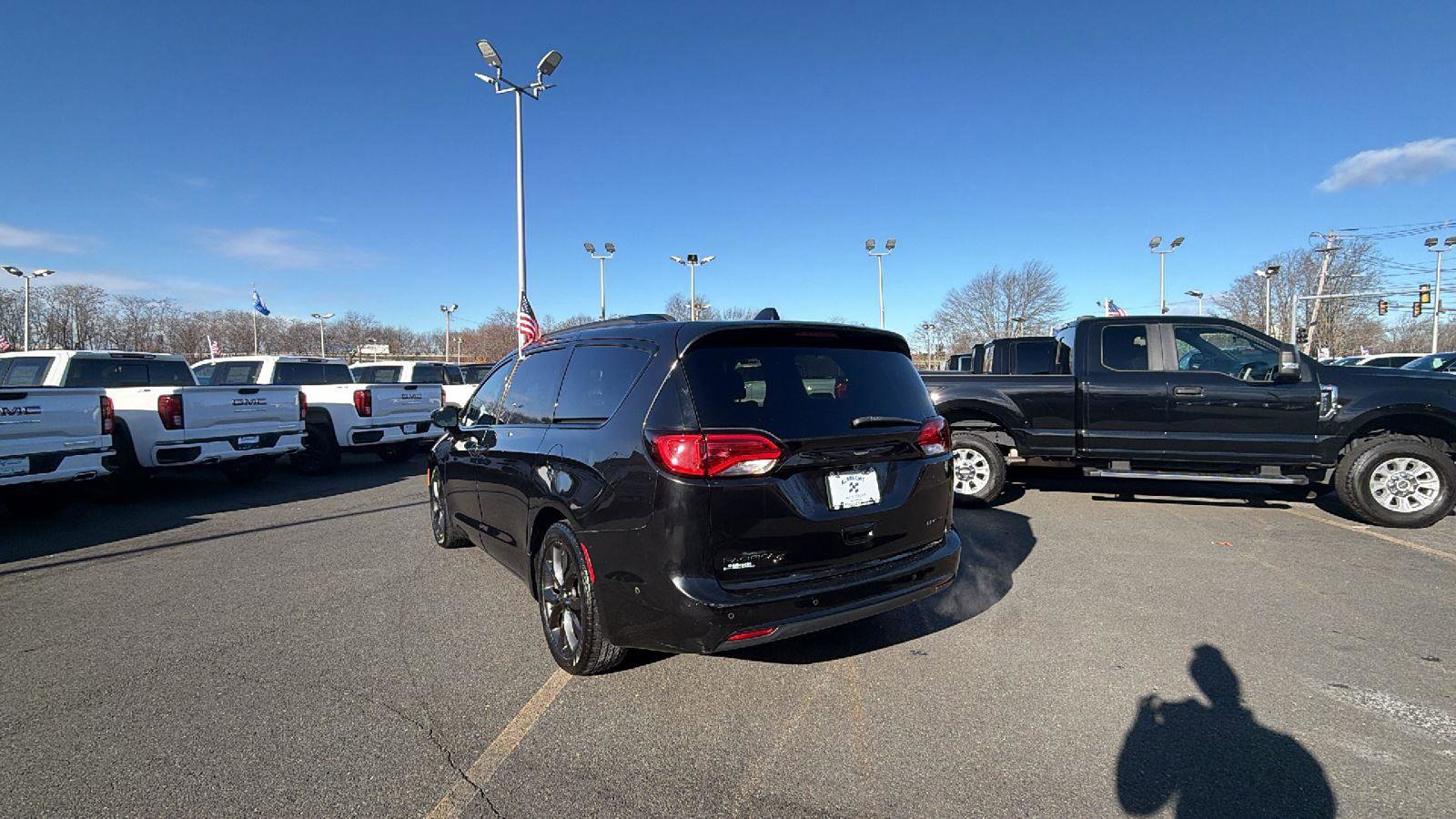 Used 2019 Chrysler Pacifica Limited w/ Advanced Safetytec Group image 5