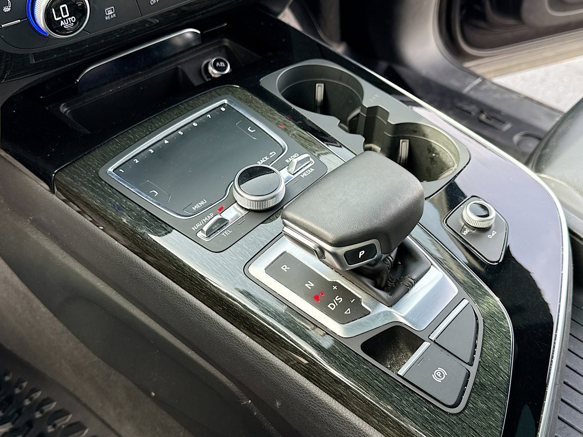 Used 2019 Audi Q7 3.0T Premium Plus w/ Premium Plus Package image 12