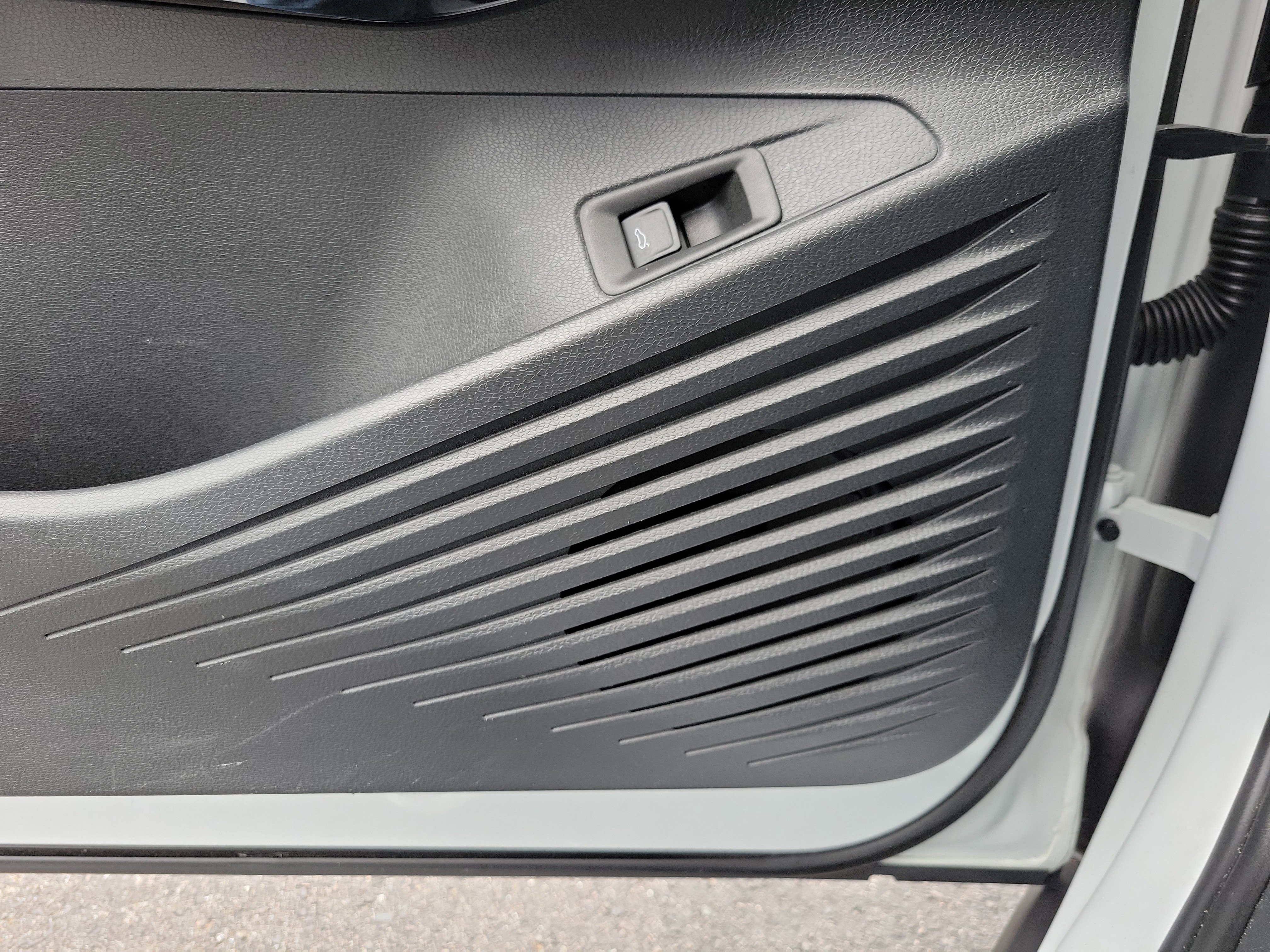 Used 2022 Volkswagen ID.4 Pro S image 18