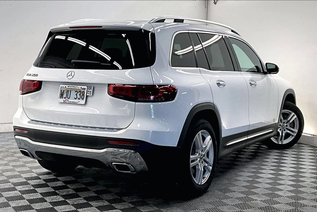 Used 2022 Mercedes-Benz GLB 250 image 12