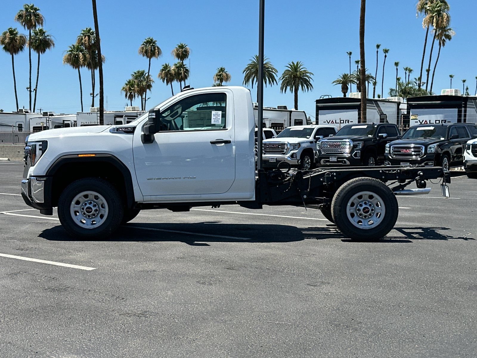 New 2026 GMC Sierra 3500 Pro RWD image 7