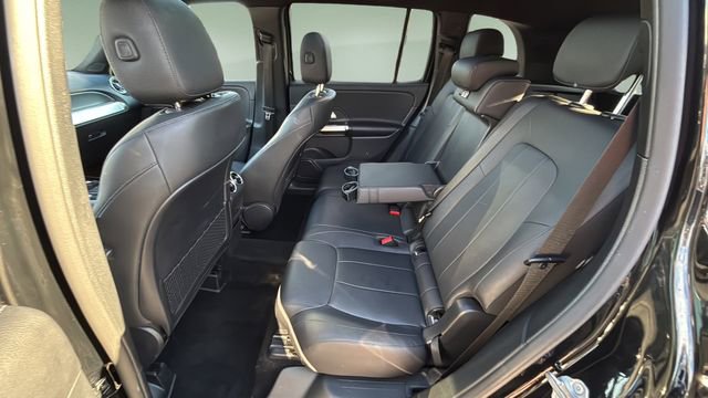 Used 2022 Mercedes-Benz GLB 250 GLB 250 image 20