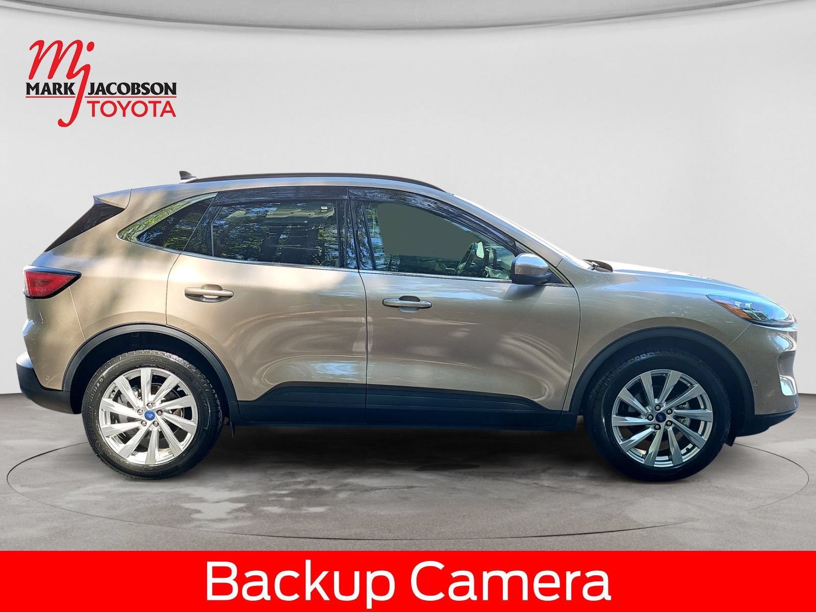Used 2021 Ford Escape Titanium w/ Titanium Elite Package AWD/4WD image 7
