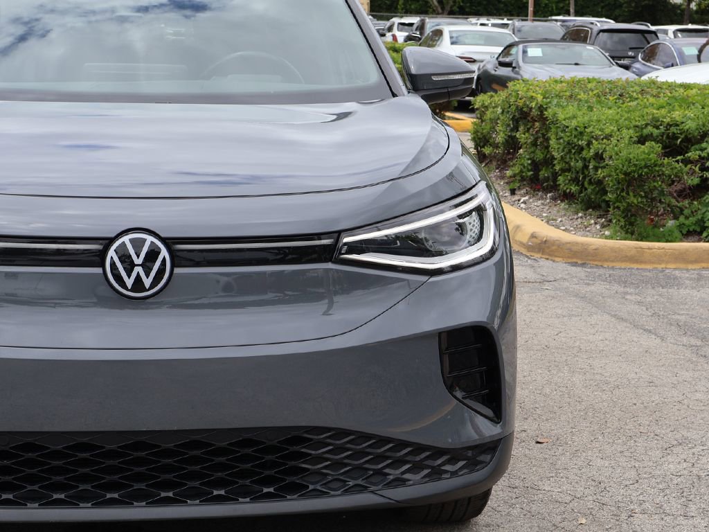 Used 2023 Volkswagen ID.4 S image 17