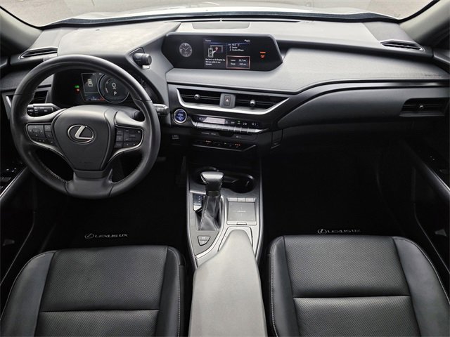 Used 2020 Lexus UX 250h w/ Premium Package image 16