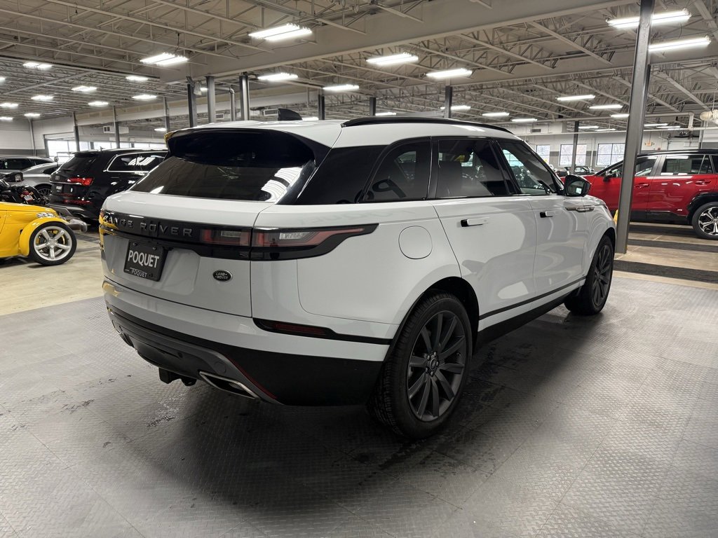 Used 2020 Land Rover Range Rover Velar R-Dynamic HSE image 4