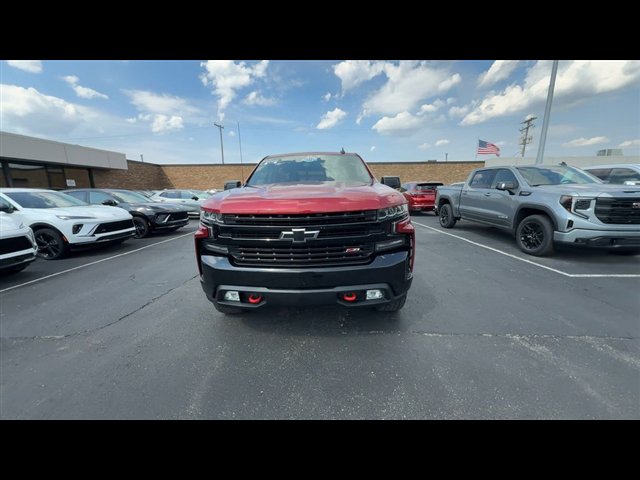 Certified 2020 Chevrolet Silverado 1500 LT Trail Boss AWD/4WD image 3