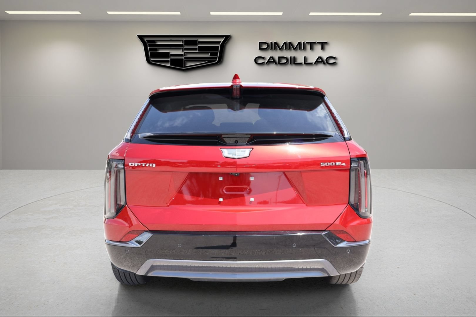 Certified 2025 Cadillac Optiq Sport 2 w/ LPO, Floor Liner Package AWD/4WD image 6