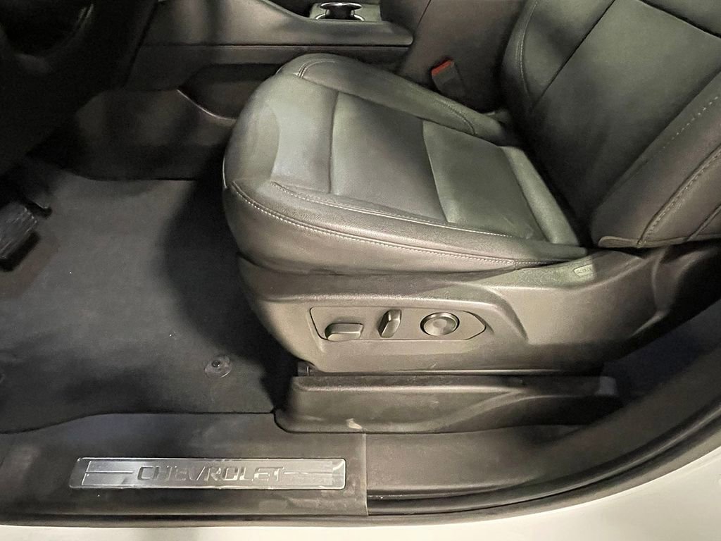 Used 2022 Chevrolet Tahoe Z71 w/ Luxury Package image 27