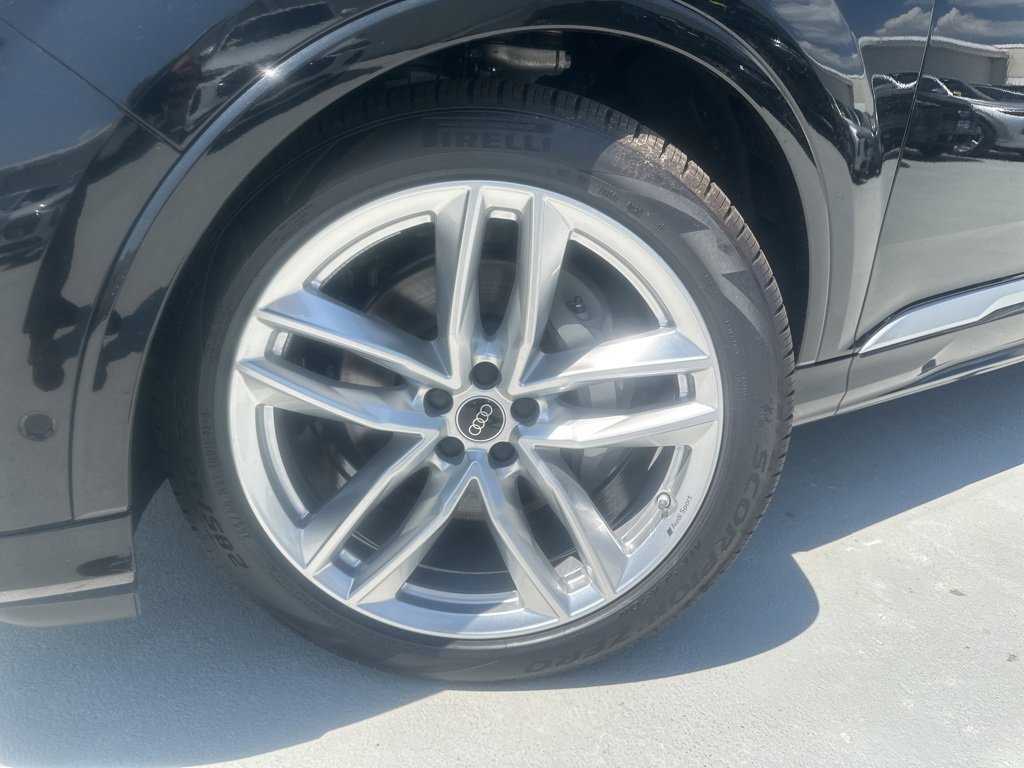 New 2025 Audi Q7 3.0T Premium Plus image 2