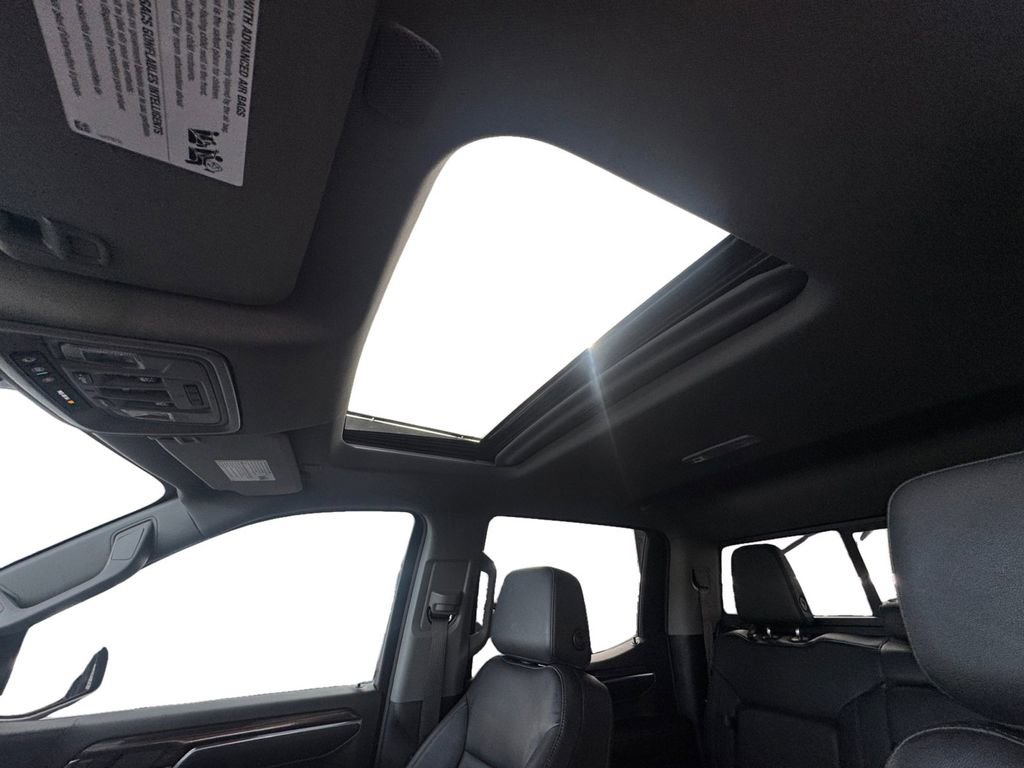 Used 2024 Chevrolet Silverado 1500 LT Trail Boss w/ LT Trail Boss Premium Package image 11