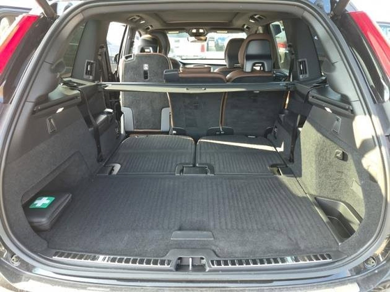 Certified 2023 Volvo XC90 B6 Plus w/ Protection Package Premier image 19