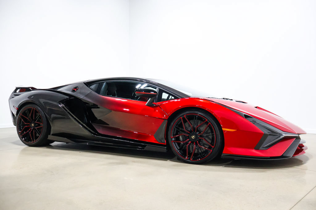 Used 2021 Lamborghini Sian Coupe AWD/4WD image 66