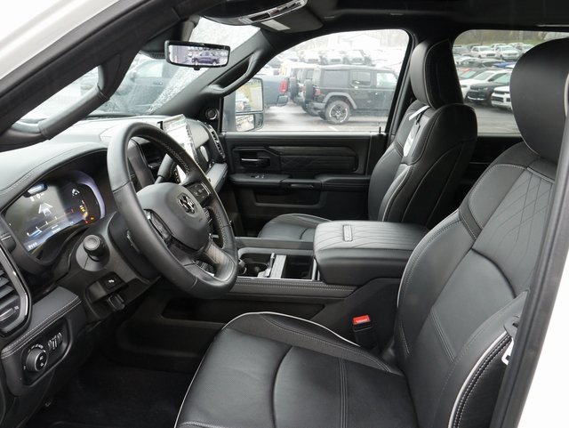 Used 2025 RAM 3500 Limited image 2