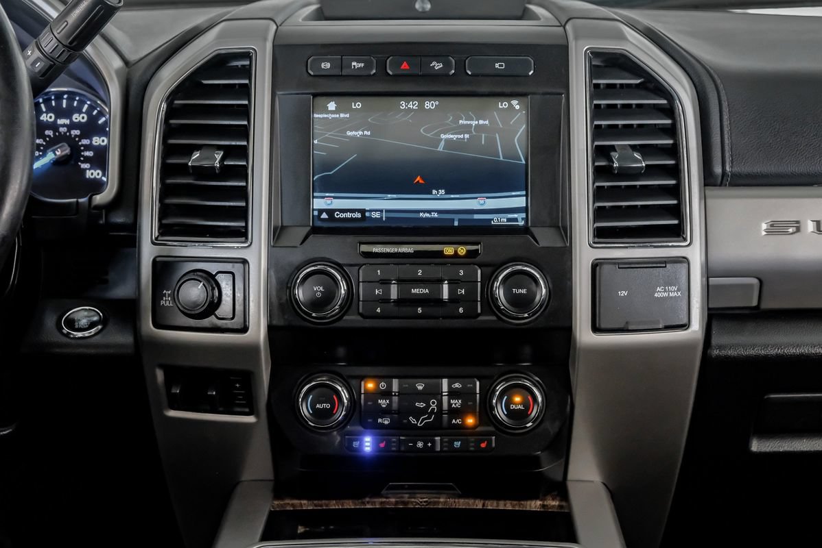 Used 2019 Ford F250 Lariat w/ Lariat Ultimate Package AWD/4WD image 26