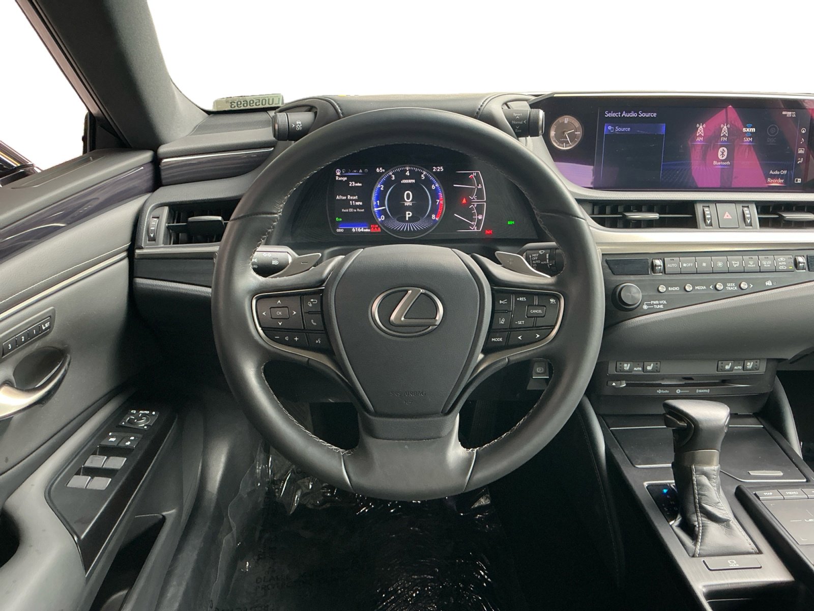 Used 2020 Lexus ES 350 w/ Premium Package FWD image 12
