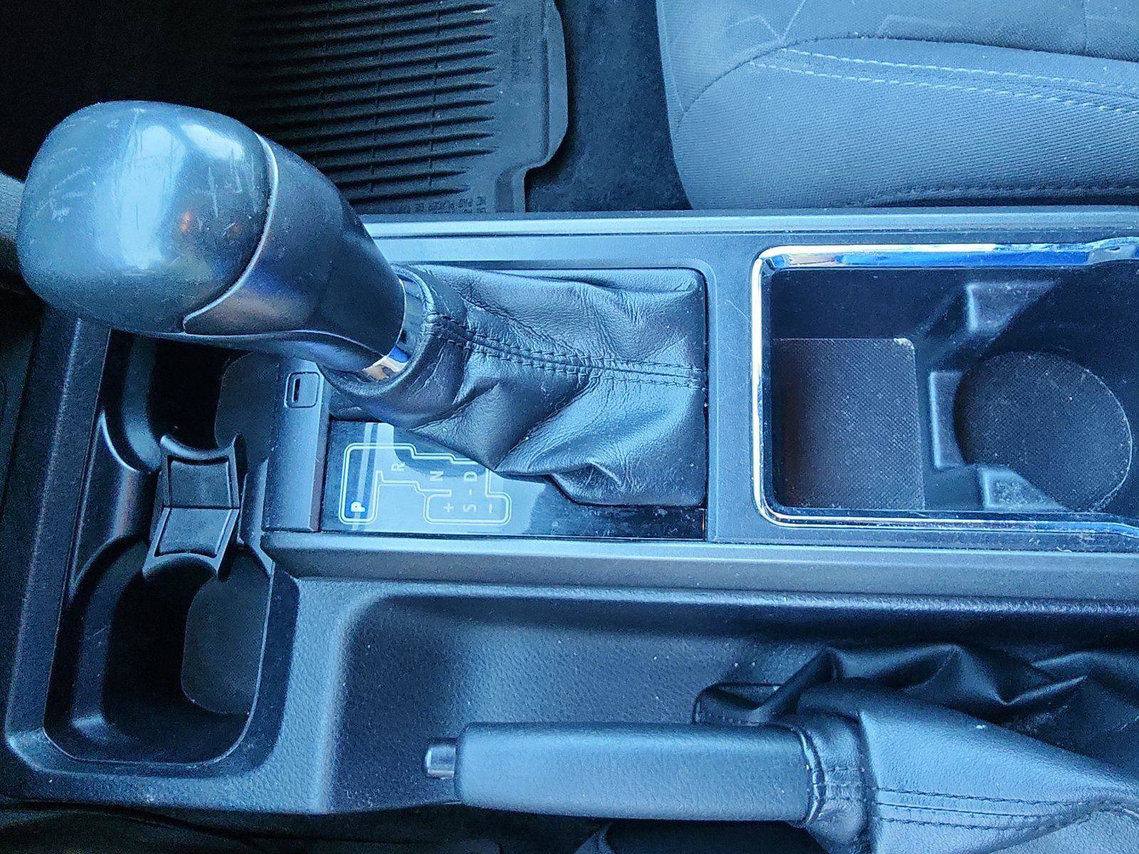 Used 2017 Toyota Tacoma TRD Sport w/ Premium & Technology Package AWD/4WD image 16