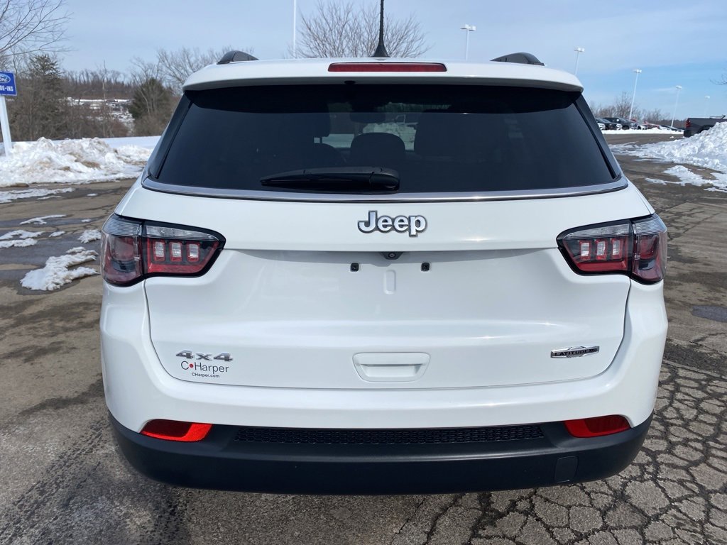 Used 2022 Jeep Compass Latitude image 4