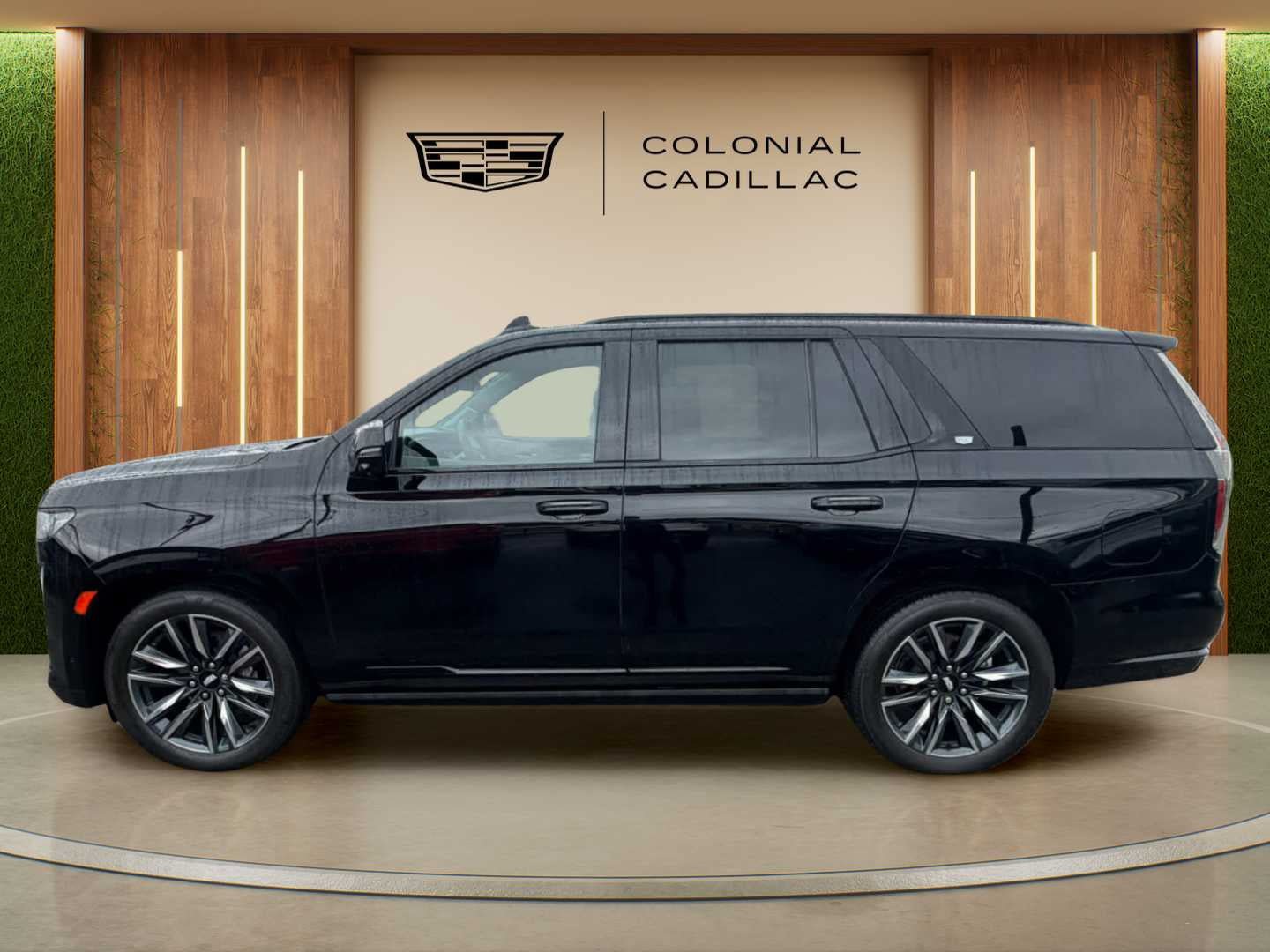 Certified 2023 Cadillac Escalade Sport Platinum w/ LPO, Floor Liner Package AWD/4WD image 3