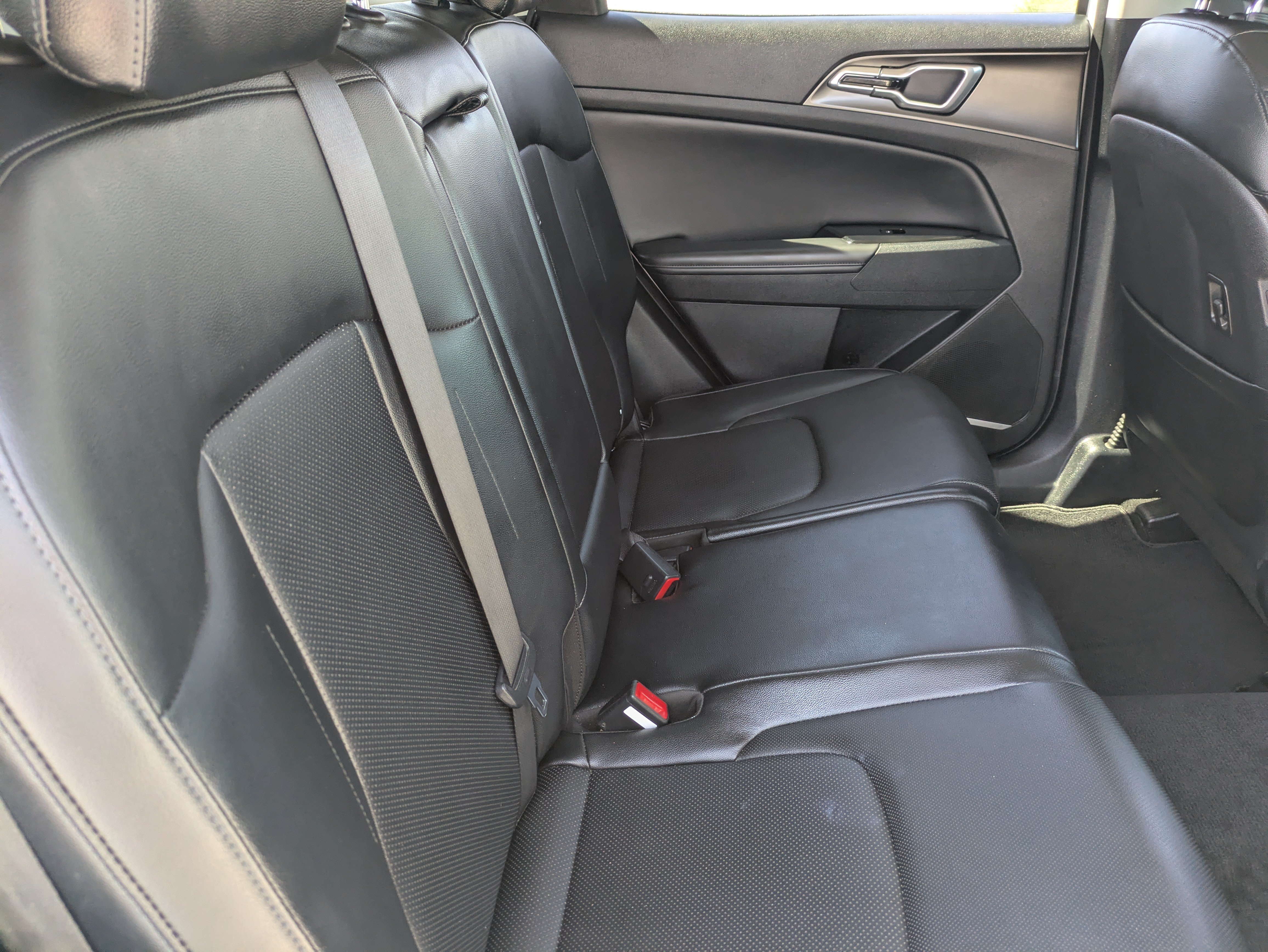 Used 2023 Kia Sportage EX FWD image 14