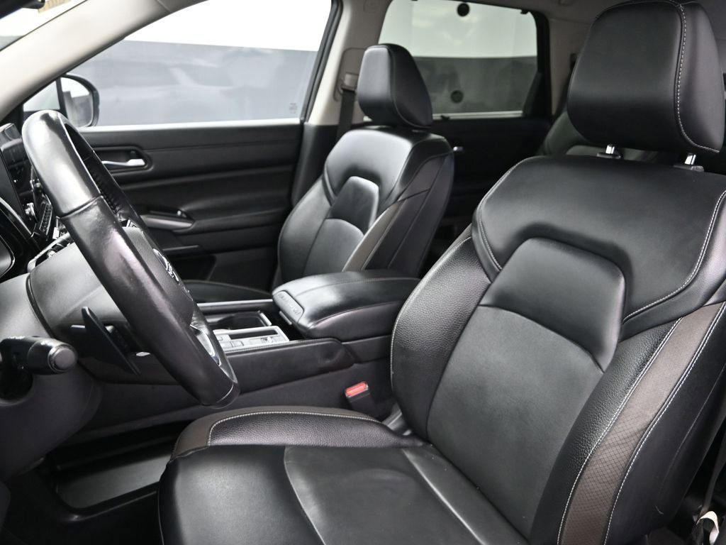 Used 2022 Nissan Pathfinder SL w/ SL Premium Package image 19