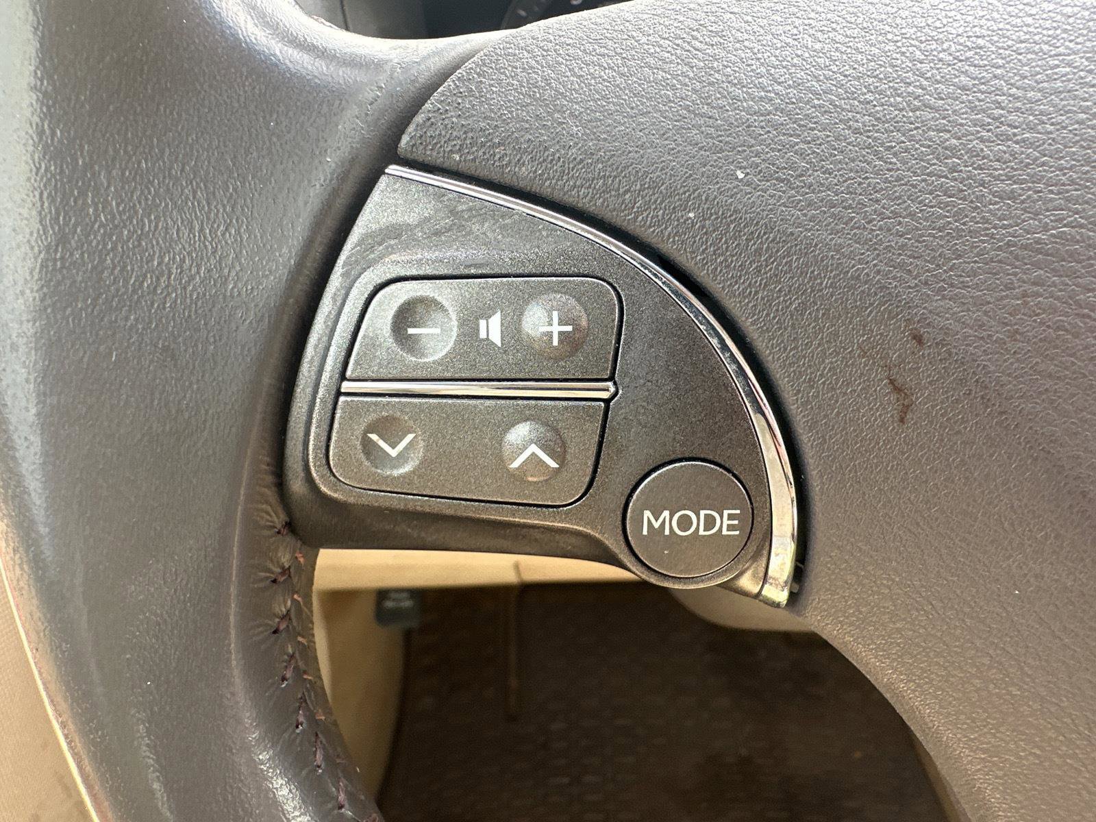 Used 2011 Lexus ES 350 FWD image 18